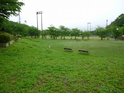 高座山公園（広場）