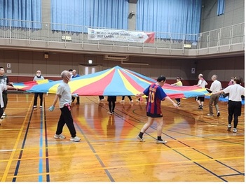 スポーツ体験（パラバルーン）