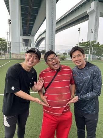 加地さん今成さん代走みつくにさん　集合写真