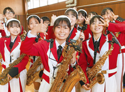 写真：上甲子園中学校 吹奏楽部