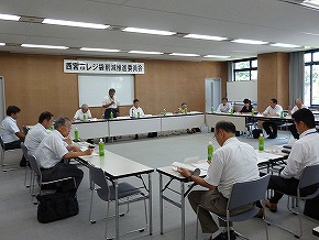 平成25年度第1回西宮市レジ袋削減推進委員会の様子2