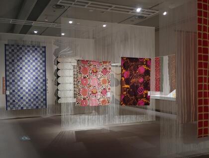 「スウェーデン・テキスタイル展」の様子