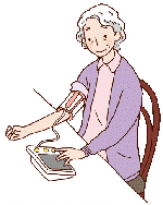 血圧を測る女性